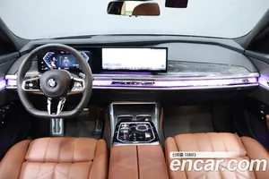BMW 7-Series, 2023 — миниатюра 5