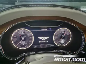 Bentley Flying Spur, 2023 — миниатюра 9