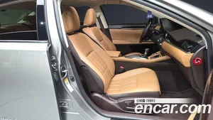 Lexus ES, 2018 — миниатюра 16