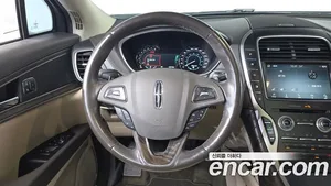 Lincoln MKX, 2018 — миниатюра 19