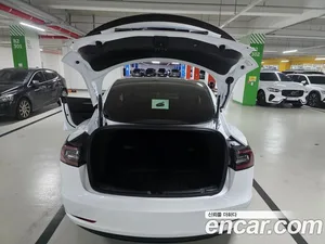 Tesla Model 3, 2022 — миниатюра 6