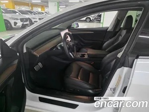 Tesla Model 3, 2022 — миниатюра 8