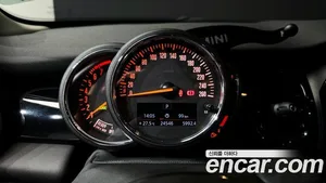 Mini Cooper, 2022 — миниатюра 8