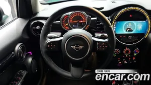 Mini Cooper, 2022 — миниатюра 15