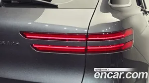 Genesis GV70, 2021 — миниатюра 8