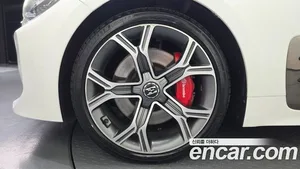 Kia Stinger, 2017 — миниатюра 5