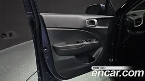 Hyundai Venue, 2022 — миниатюра 14