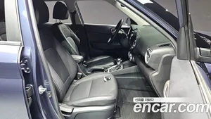 Hyundai Venue, 2022 — миниатюра 16