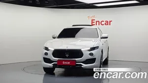Maserati Levante, 2018 — миниатюра 3