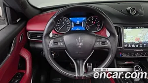 Maserati Levante, 2018 — миниатюра 13