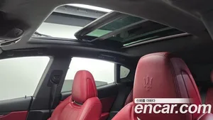 Maserati Levante, 2018 — миниатюра 20