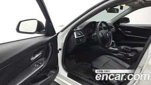 BMW 3-Series, 2016 — миниатюра 10