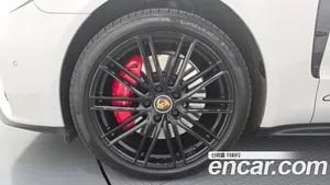 Porsche Panamera, 2021 — миниатюра 5