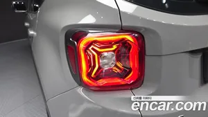 Jeep Renegade, 2021 — миниатюра 8