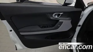 Polestar Polestar 2, 2022 — миниатюра 13