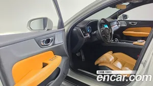Volvo V60, 2021 — миниатюра 12