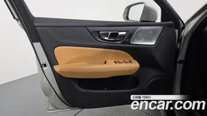 Volvo V60, 2021 — миниатюра 13