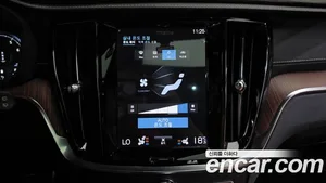Volvo V60, 2021 — миниатюра 32