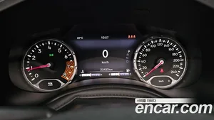 Jeep Renegade, 2022 — миниатюра 11