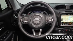 Jeep Renegade, 2022 — миниатюра 19