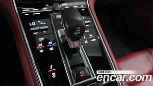 Porsche Panamera, 2021 — миниатюра 12