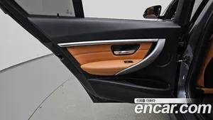 BMW 3-Series, 2018 — миниатюра 14