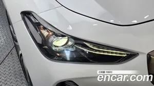 Genesis G70, 2019 — миниатюра 8