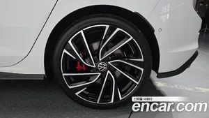 Volkswagen Golf, 2024 — миниатюра 7