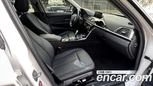 BMW 3-Series, 2016 — миниатюра 13