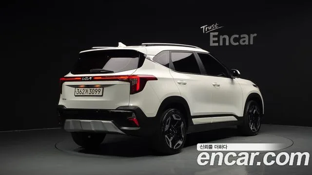Kia Seltos, 2022 — фото автомобиля из Кореи