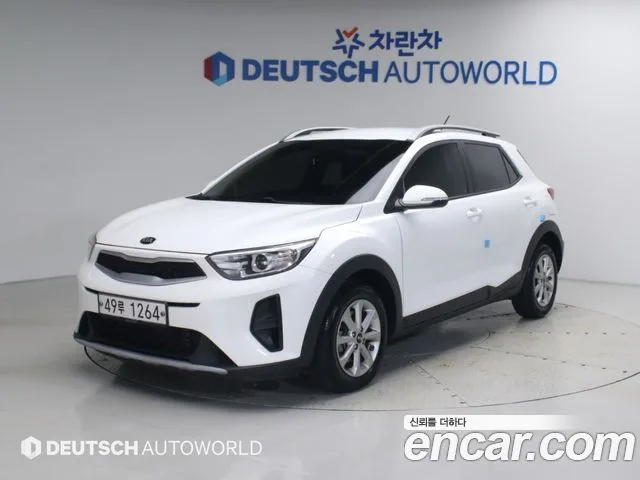 Kia Stonic, 2017 — фото автомобиля из Кореи