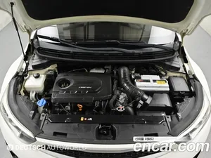 Kia Stonic, 2017 — миниатюра 6
