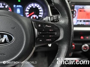 Kia Stonic, 2017 — миниатюра 17