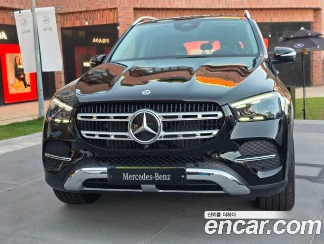 Mercedes-Benz GLE-Class, 2023 — фото 1 из 1