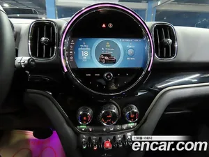 Mini Countryman, 2023 — миниатюра 11