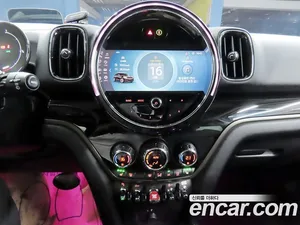 Mini Countryman, 2023 — миниатюра 13