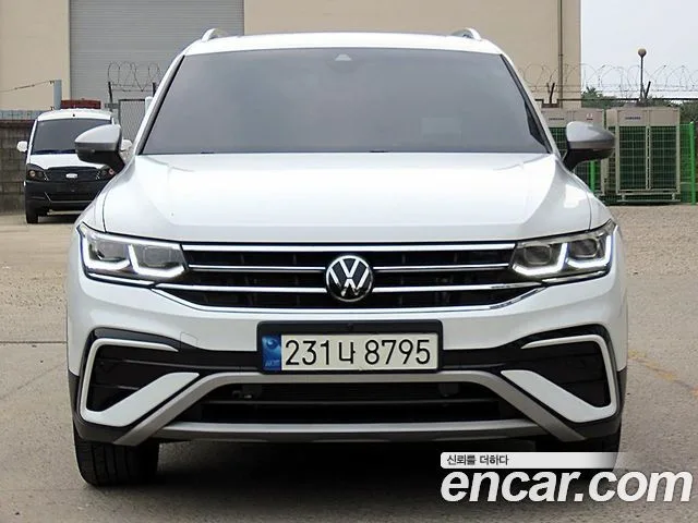 Volkswagen Tiguan, 2023 — фото автомобиля из Кореи