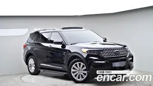 Ford Explorer, 2023 — миниатюра 3