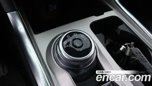 Ford Explorer, 2023 — миниатюра 9