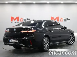 BMW 7-Series, 2023 — миниатюра 2