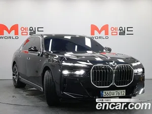 BMW 7-Series, 2023 — миниатюра 3