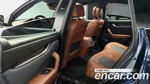 Maserati Levante, 2020 — миниатюра 16