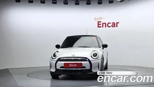 Mini Cooper, 2023 — миниатюра 3