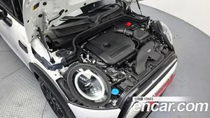 Mini Cooper, 2023 — миниатюра 6