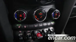 Mini Cooper, 2023 — миниатюра 25