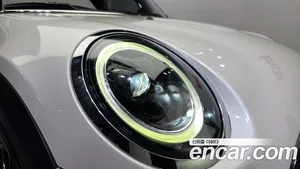 Mini Cooper, 2023 — миниатюра 8
