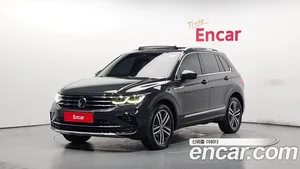Volkswagen Tiguan, 2021 — миниатюра 1