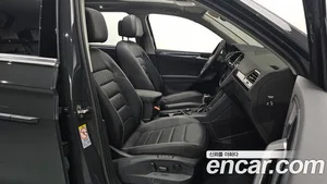 Volkswagen Tiguan, 2021 — миниатюра 13