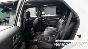 Ford Explorer, 2016 — миниатюра 11