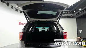 Ford Explorer, 2016 — миниатюра 19